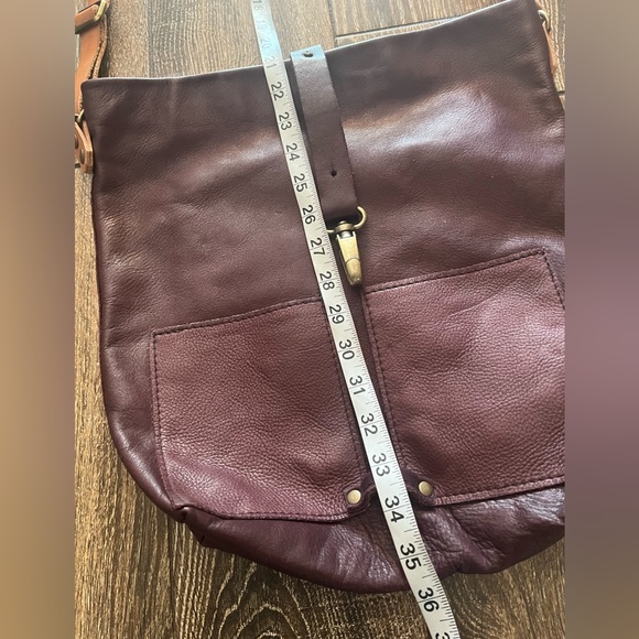 AWL SNAP fold down brown soft leather crossbody bag - Picture 13 of 14